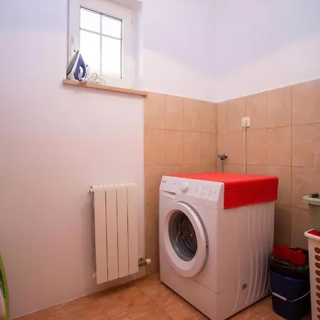 In Rudani Mit Privatem Pool * Žminj