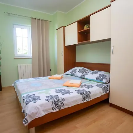 Vakantiehuis In Rudani Mit Privatem Pool *
